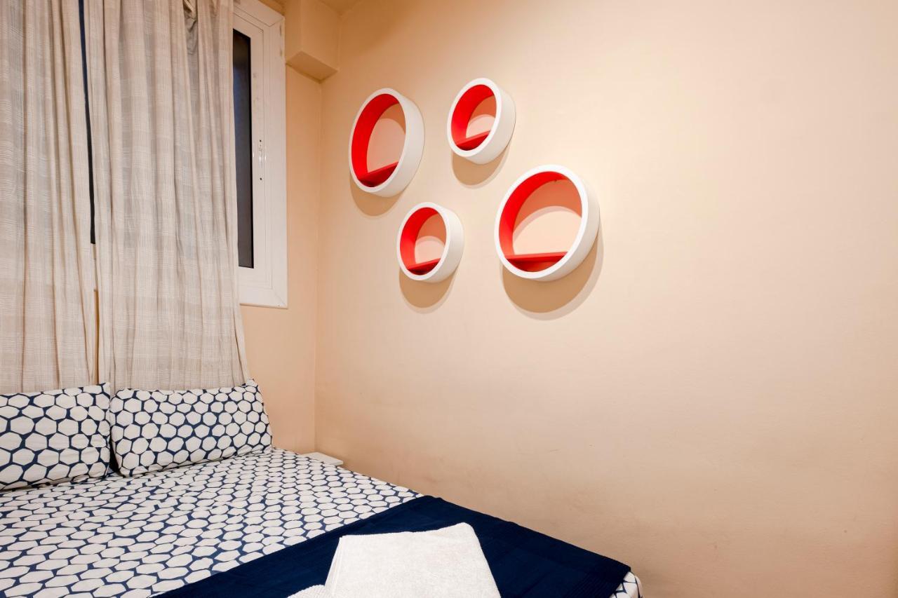 Three Bedroom Apartment In Sants Barcelona Exterior photo